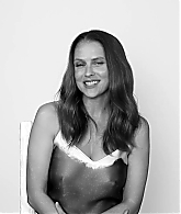 Teresa_Palmer_Answers_Our_Rapid_Fire_Questions_033.jpg