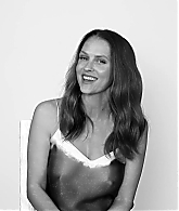 Teresa_Palmer_Answers_Our_Rapid_Fire_Questions_083.jpg