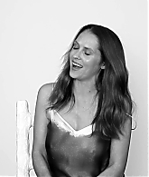 Teresa_Palmer_Answers_Our_Rapid_Fire_Questions_200.jpg