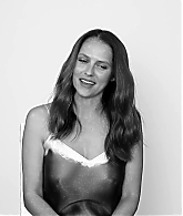 Teresa_Palmer_Answers_Our_Rapid_Fire_Questions_294.jpg