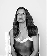 Teresa_Palmer_Answers_Our_Rapid_Fire_Questions_379.jpg
