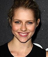 D_GFlagshipBoutiqueGrandOpening_Dec08_28429.jpg