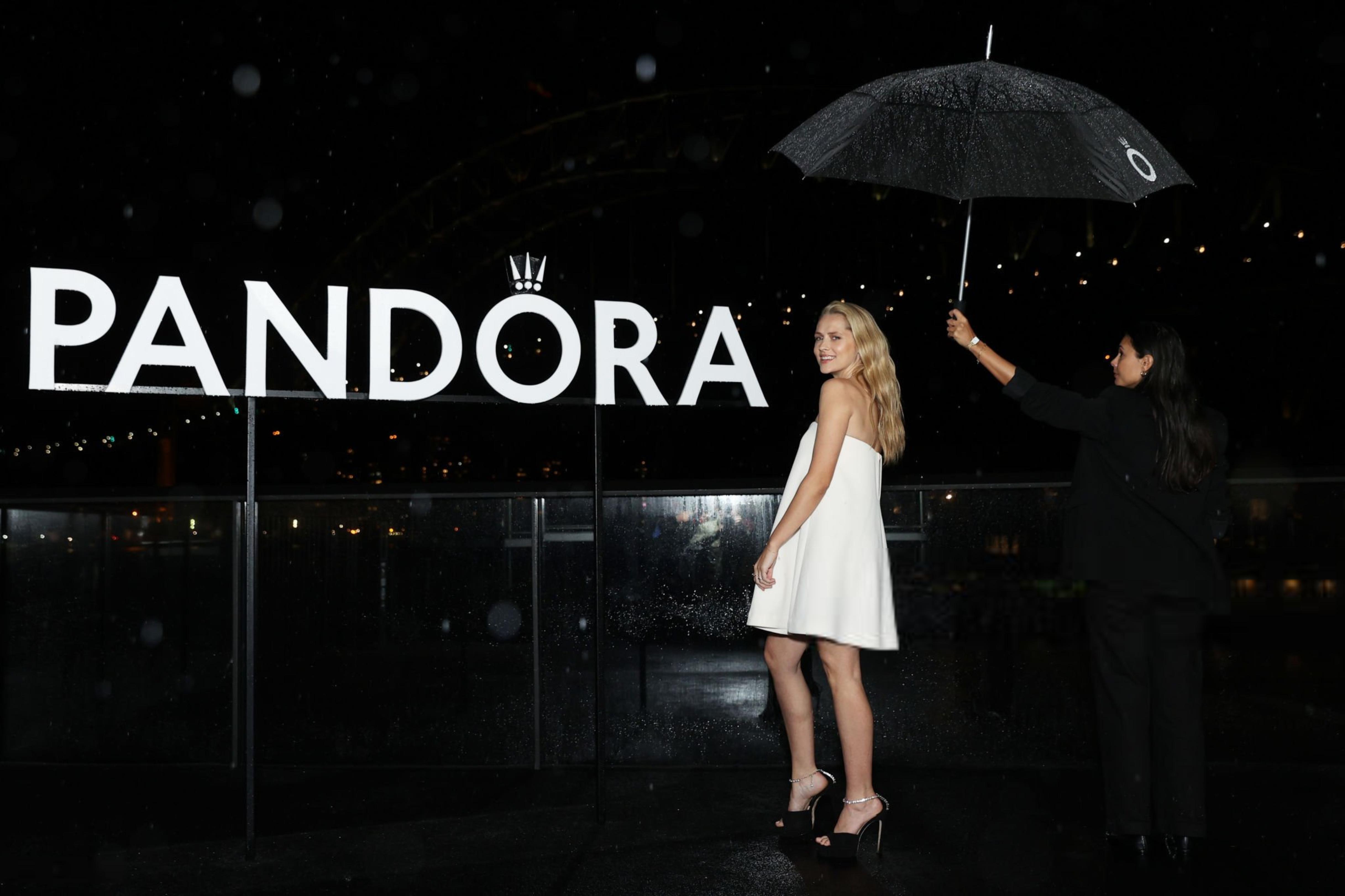 PandoraLabGrownDiamondsLaunch_Arrivals_281029.jpg PandoraLabGrownDiamondsLaunch_Arrivals_281029.jpg