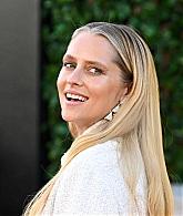 Filename=TheFallGuy_LAPremiere_RedCarpet24_281129.jpg
Filesize=177KiB
Dimensions=2048x1302
Date added=Nov 25, 2024 TheFallGuy_LAPremiere_RedCarpet24_281129.jpg
