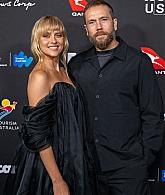 Filename=22ndAnnualGDayUSAArtsGala_Arrivals_Feb25_281929.jpg
Filesize=970KiB
Dimensions=3800x5316
Date added=Feb 22, 2025 22ndAnnualGDayUSAArtsGala_Arrivals_Feb25_281929.jpg