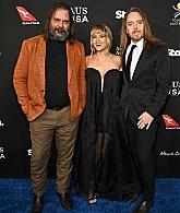 Filename=22ndAnnualGDayUSAArtsGala_Arrivals_Feb25_284229.jpg
Filesize=913KiB
Dimensions=3381x5073
Date added=Feb 22, 2025 22ndAnnualGDayUSAArtsGala_Arrivals_Feb25_284229.jpg