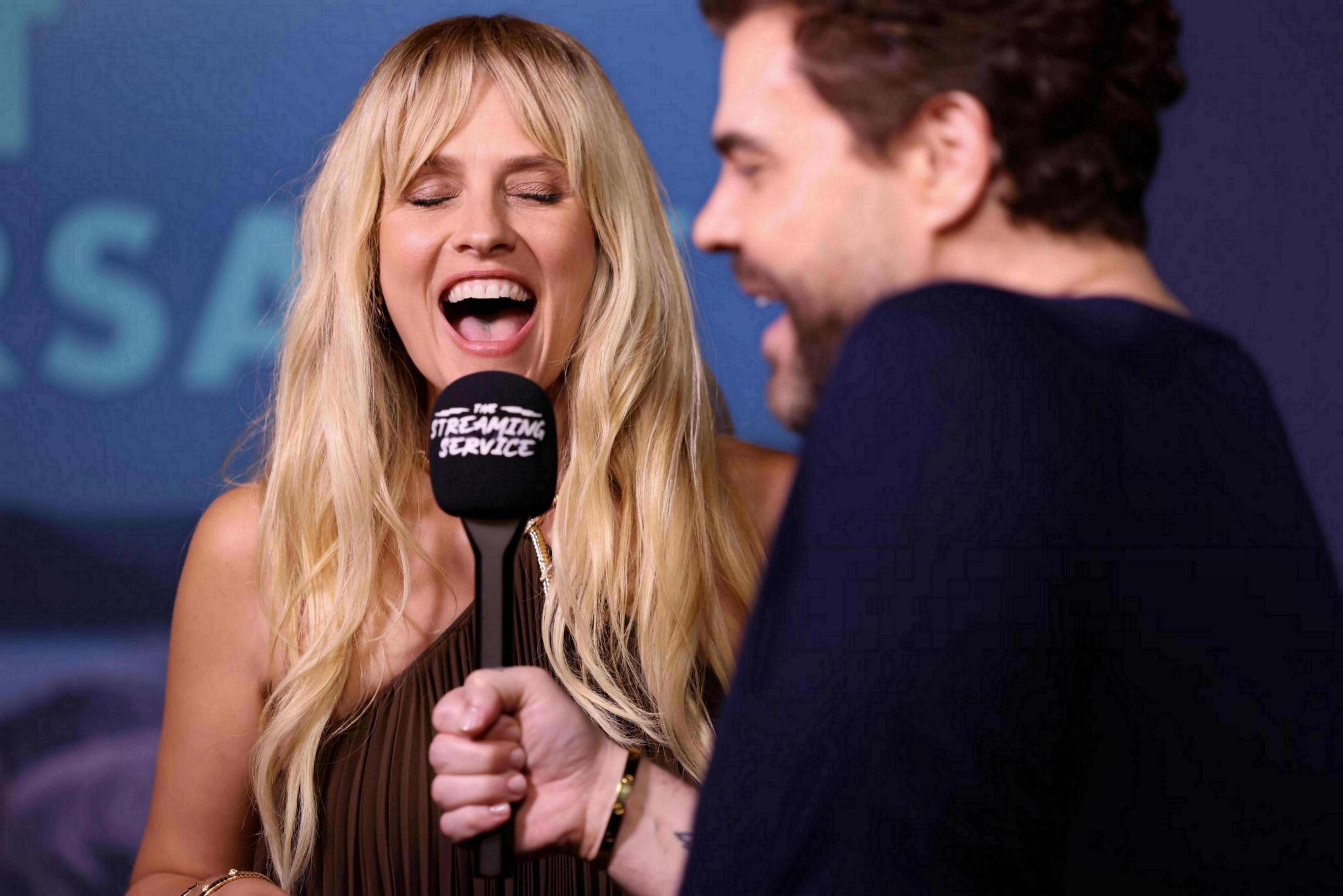 adoringteresapalmer_thelast_anniversary_interviews_28429.jpg adoringteresapalmer_thelast_anniversary_interviews_28429.jpg