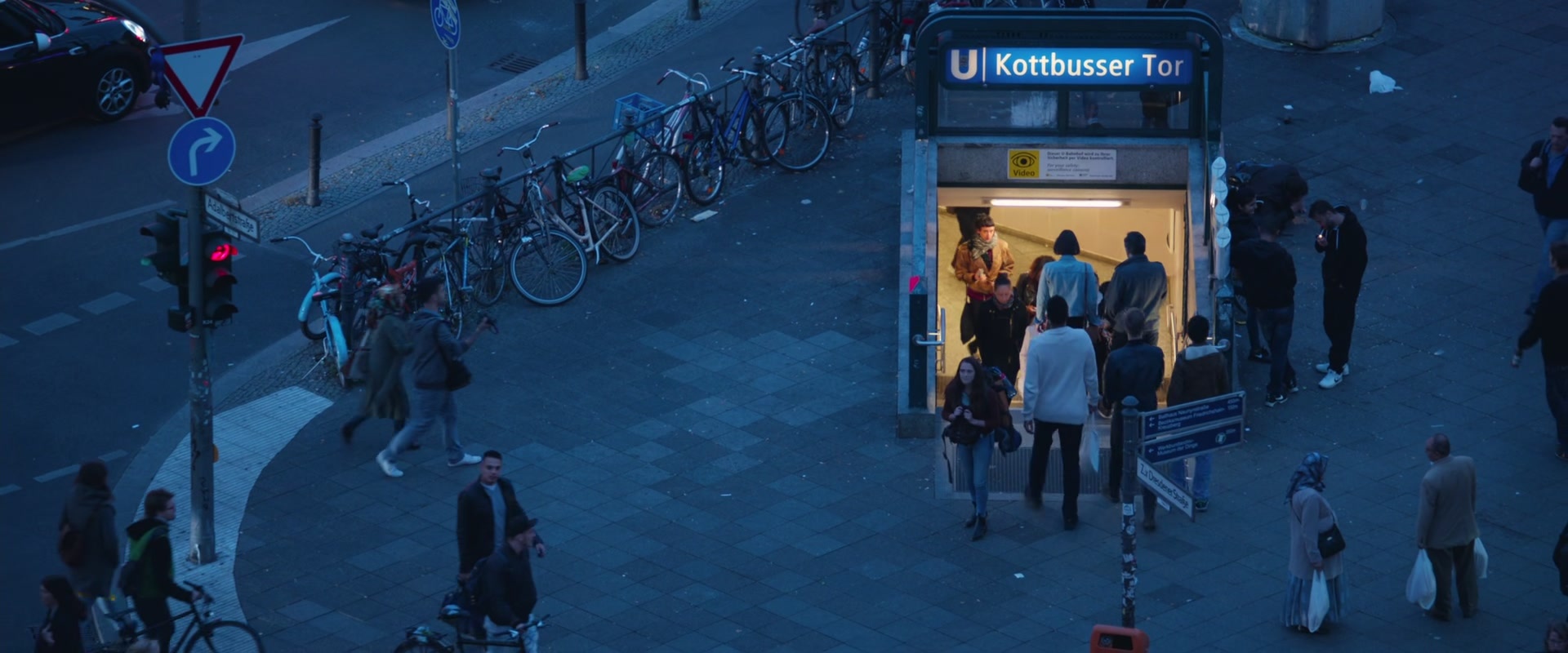 adoringteresap_berlinsyndrome_caps_0079.jpg adoringteresap_berlinsyndrome_caps_0079.jpg