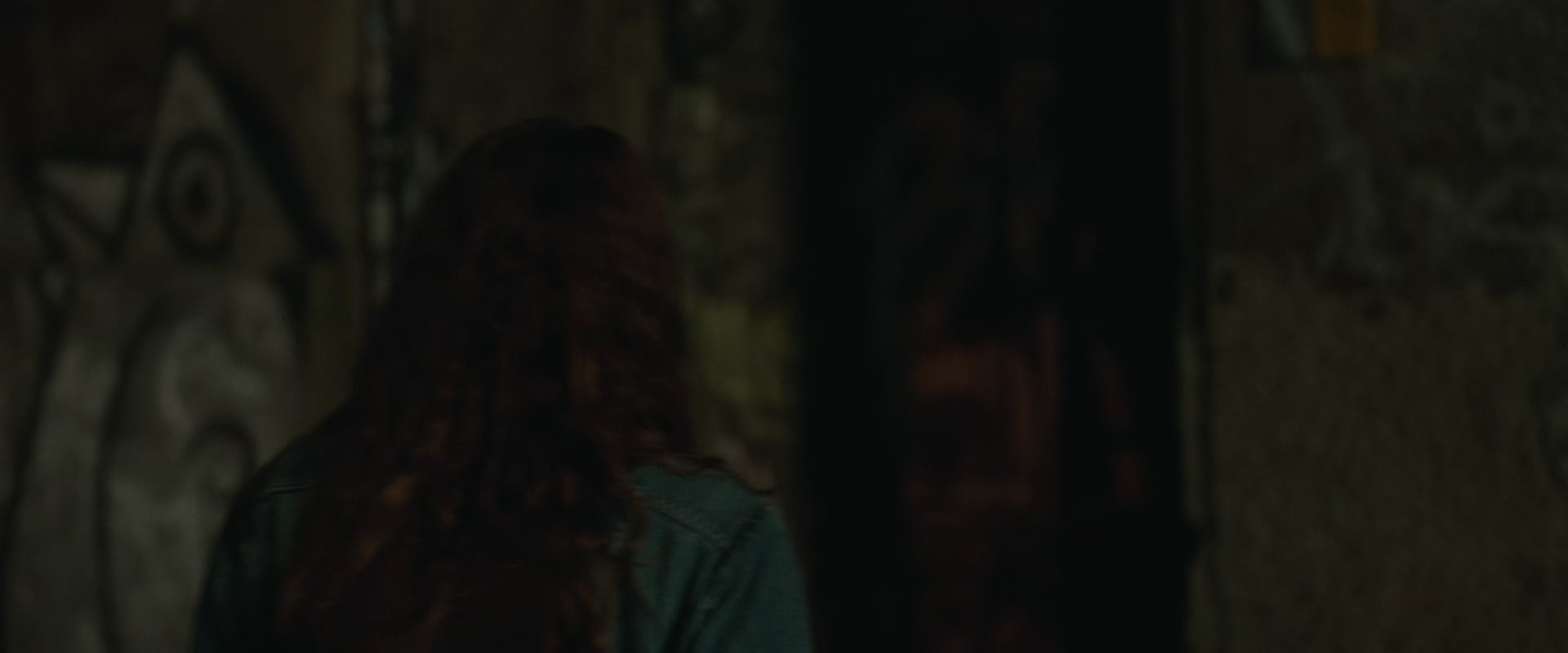 adoringteresap_berlinsyndrome_caps_1210.jpg adoringteresap_berlinsyndrome_caps_1210.jpg