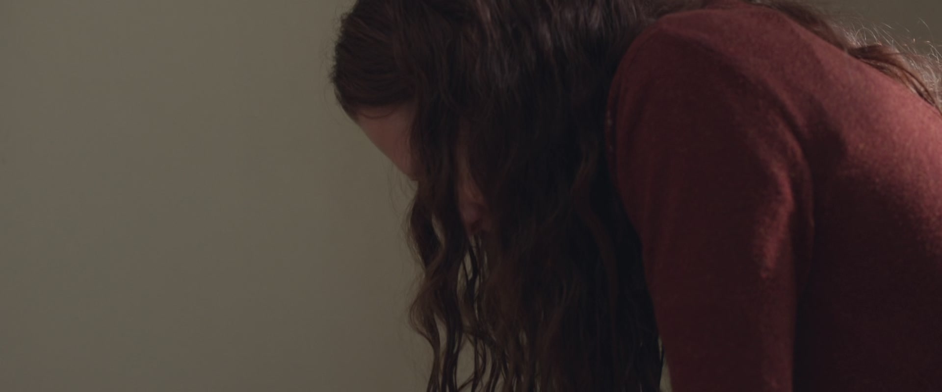 adoringteresap_berlinsyndrome_caps_1505.jpg adoringteresap_berlinsyndrome_caps_1505.jpg