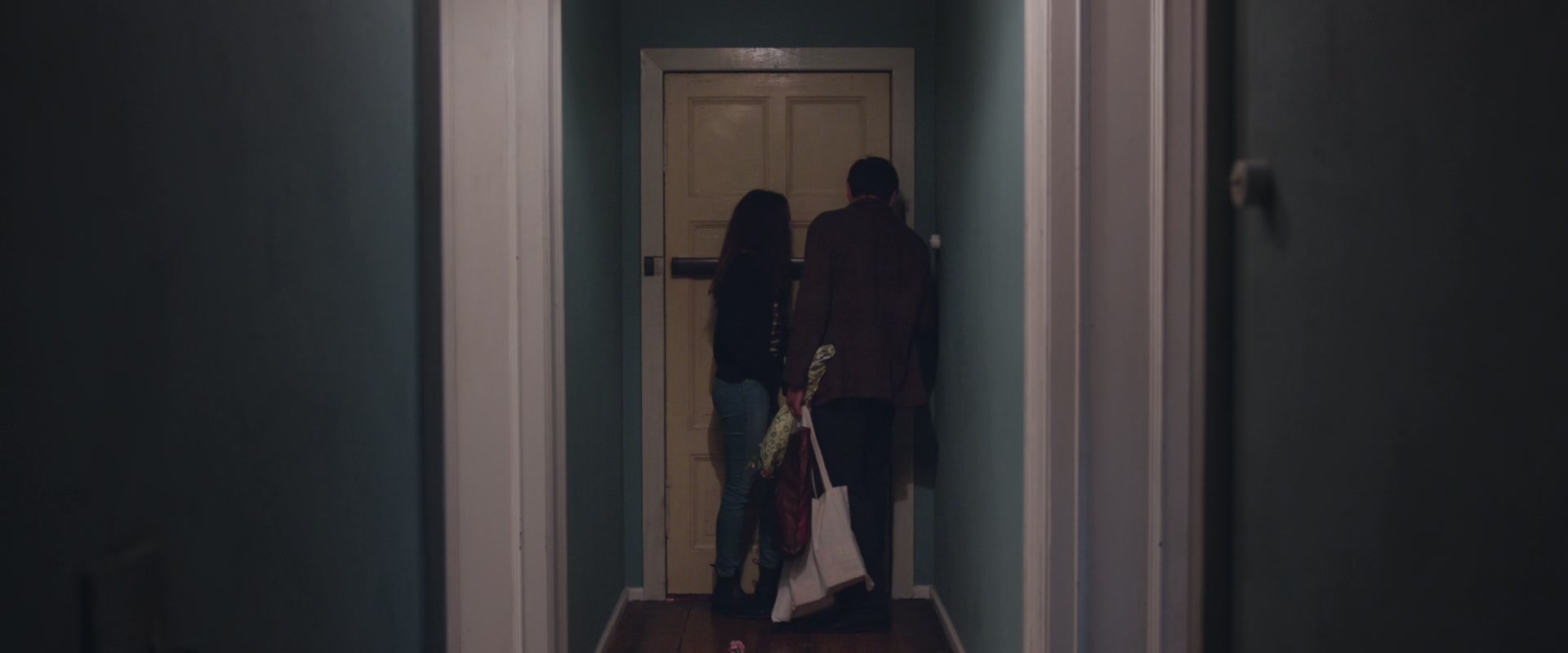 adoringteresap_berlinsyndrome_caps_1681.jpg adoringteresap_berlinsyndrome_caps_1681.jpg