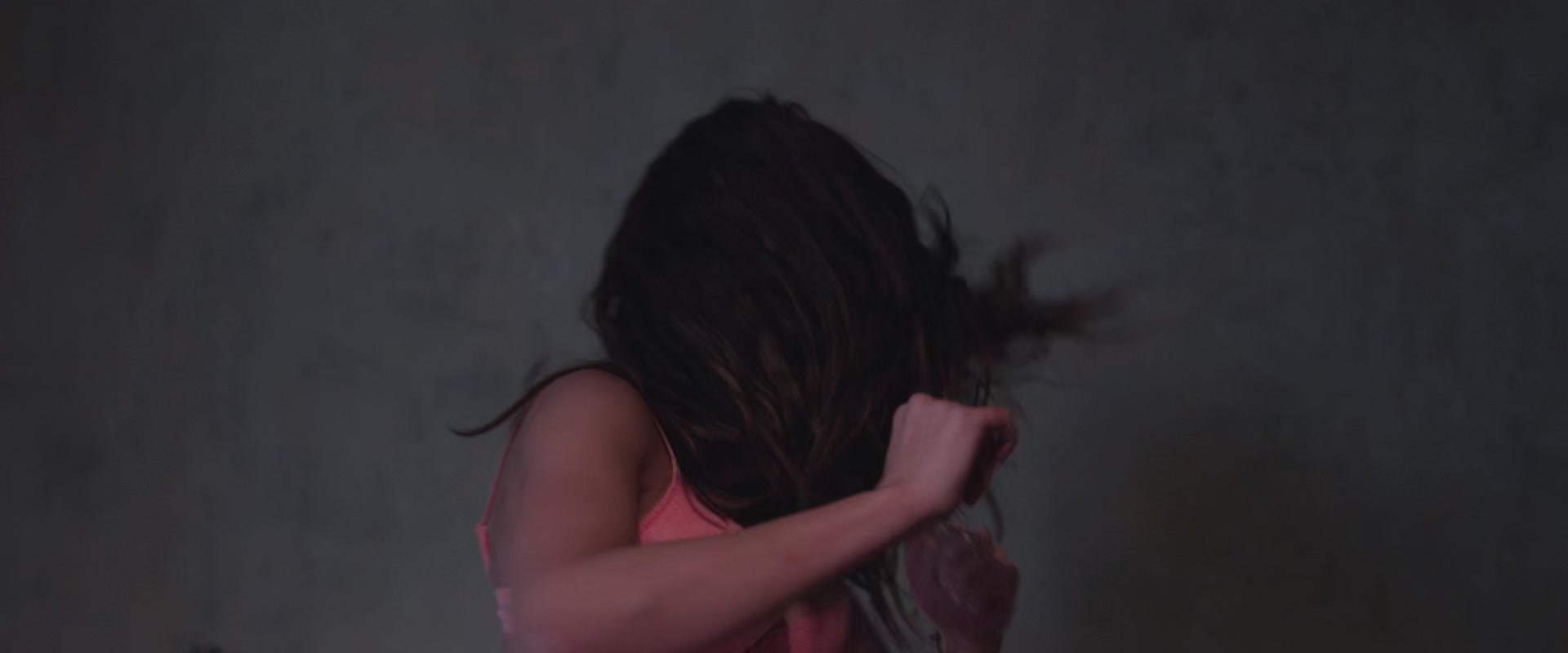 adoringteresap_berlinsyndrome_caps_2279.jpg adoringteresap_berlinsyndrome_caps_2279.jpg