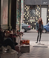 adoringteresap_berlinsyndrome_caps_0427.jpg