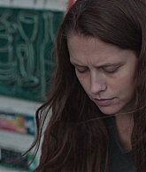 adoringteresap_berlinsyndrome_caps_1030.jpg