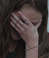 adoringteresap_berlinsyndrome_caps_1098.jpg