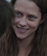 adoringteresap_berlinsyndrome_caps_1106.jpg