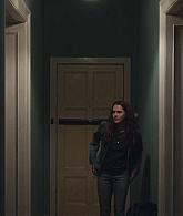 adoringteresap_berlinsyndrome_caps_1287.jpg