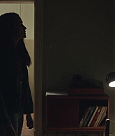 adoringteresap_berlinsyndrome_caps_1300.jpg