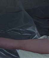 adoringteresap_berlinsyndrome_caps_1820.jpg