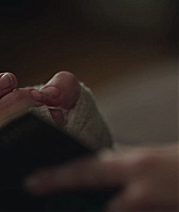 adoringteresap_berlinsyndrome_caps_2132.jpg