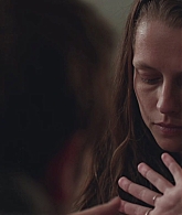 adoringteresap_berlinsyndrome_caps_2155.jpg