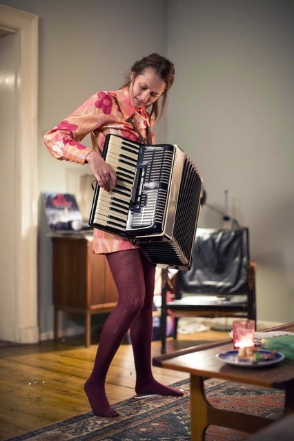 adoringteresap_berlinsyndrome_stills_009_0.jpg adoringteresap_berlinsyndrome_stills_009_0.jpg