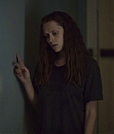 adoringteresap_berlinsyndrome_stills_005_9-3.jpg