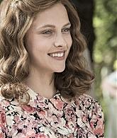adoringteresap_hacksawridge_stills_003-1.jpg