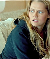 adoringteresap_killmethreetimes_caps_0711.jpg