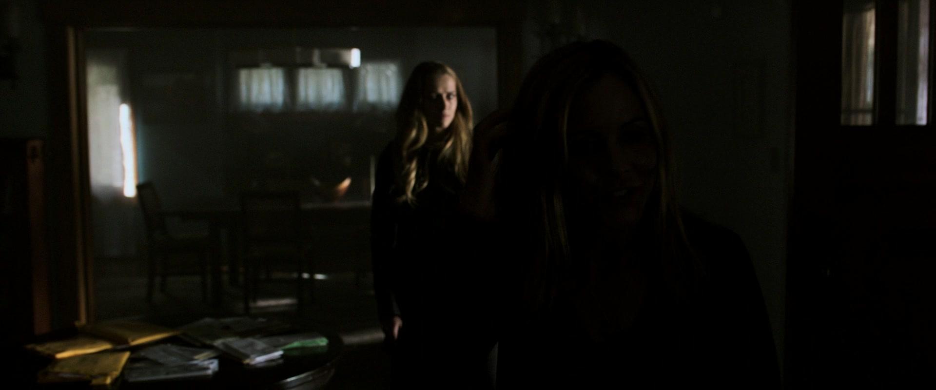 Lights_Out_2016_1080p_ATP_002587.jpg Lights_Out_2016_1080p_ATP_002587.jpg