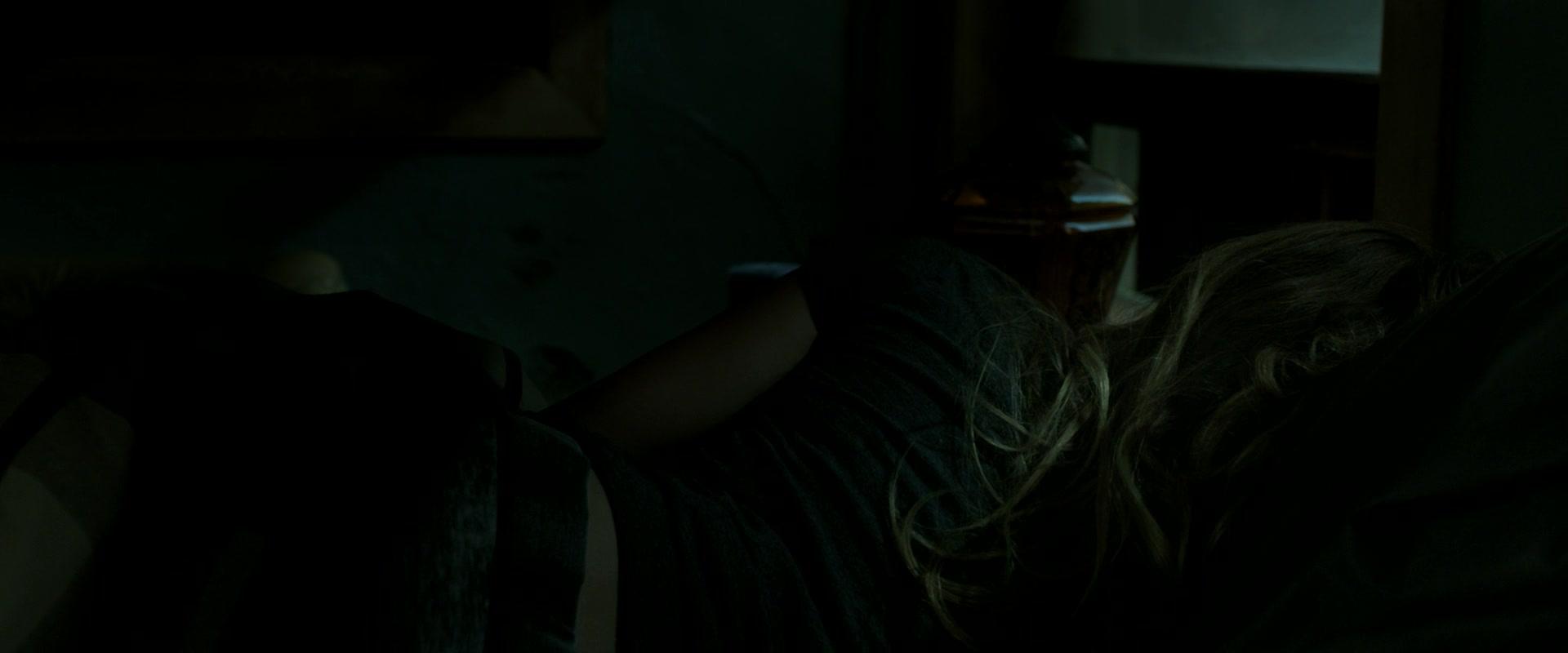 Lights_Out_2016_1080p_ATP_003252.jpg