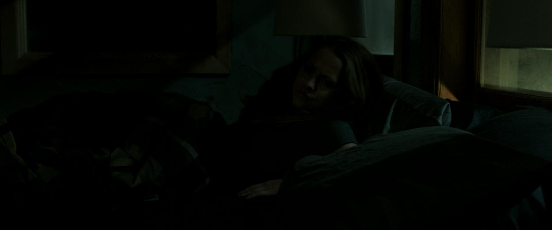 Lights_Out_2016_1080p_ATP_003319.jpg Lights_Out_2016_1080p_ATP_003319.jpg