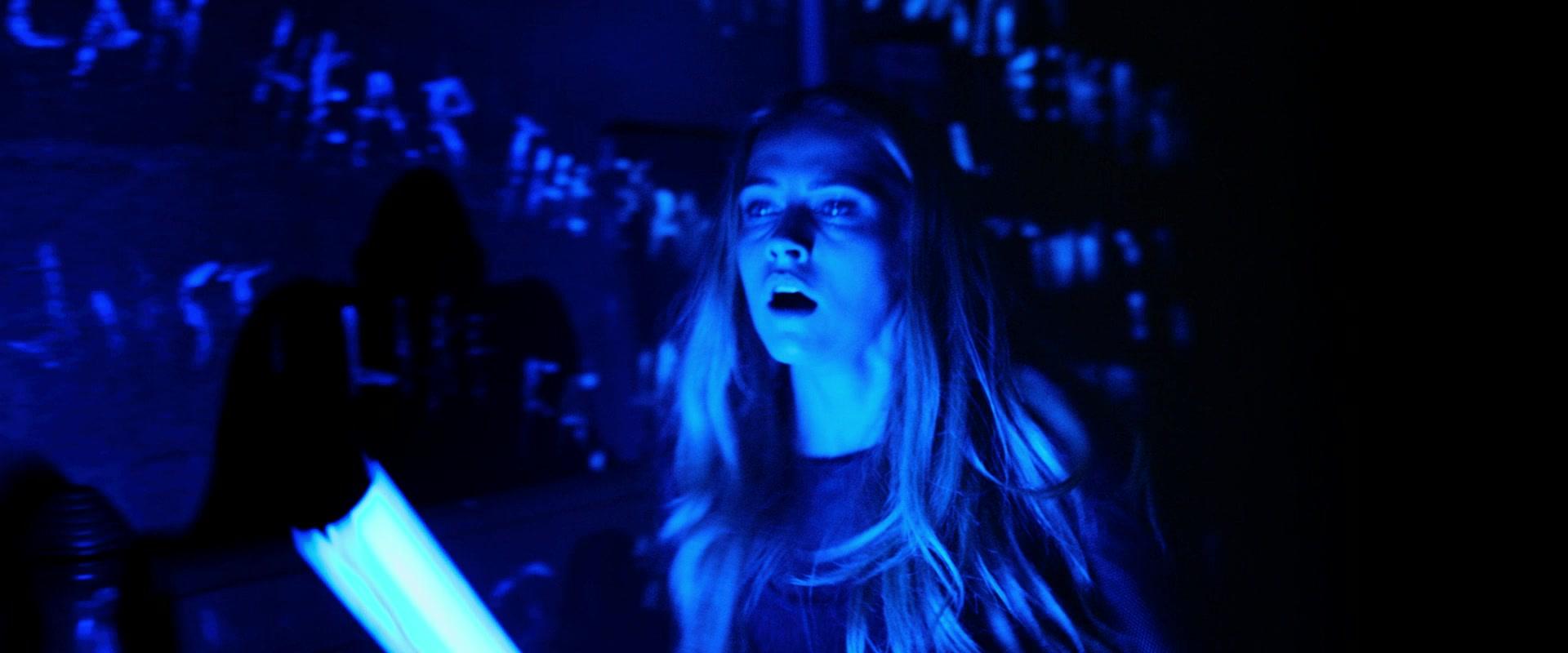 Lights_Out_2016_1080p_ATP_009336.jpg
