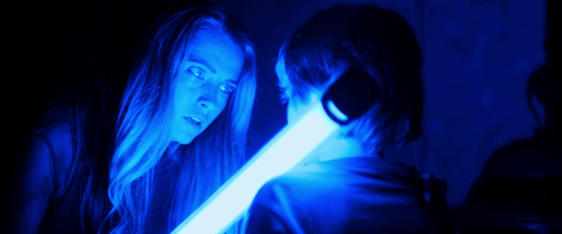Lights_Out_2016_1080p_ATP_009585.jpg Lights_Out_2016_1080p_ATP_009585.jpg