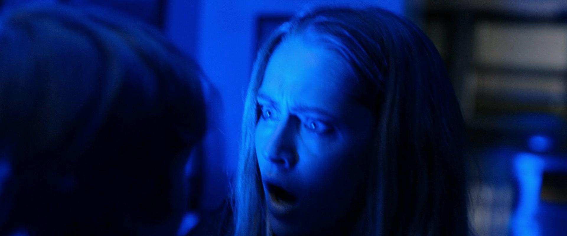 Lights_Out_2016_1080p_ATP_009906.jpg Lights_Out_2016_1080p_ATP_009906.jpg
