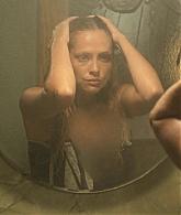 Lights_Out_2016_1080p_ATP_001131.jpg