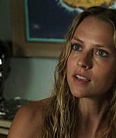 Lights_Out_2016_1080p_ATP_001241.jpg
