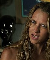 Lights_Out_2016_1080p_ATP_001251.jpg