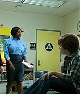 Lights_Out_2016_1080p_ATP_002138.jpg