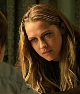 Lights_Out_2016_1080p_ATP_005862.jpg