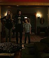 Lights_Out_2016_1080p_ATP_006915.jpg