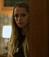 Lights_Out_2016_1080p_ATP_007369.jpg