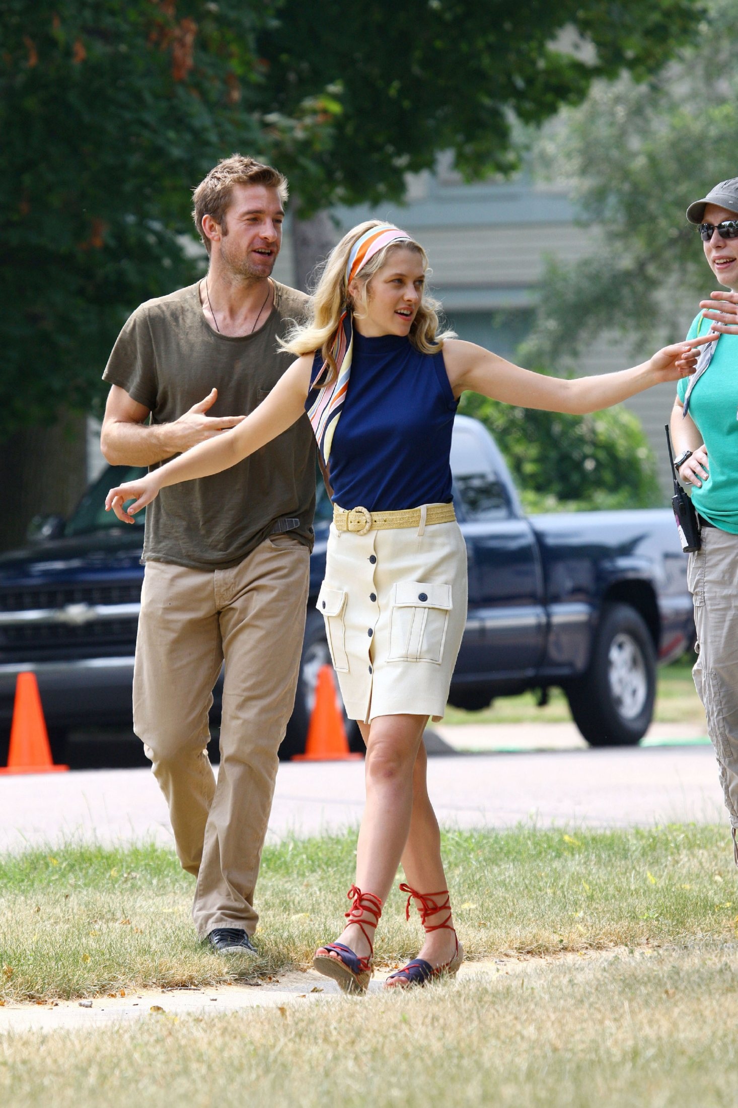 adoringteresap_loveandhonor_filming_0033.jpg