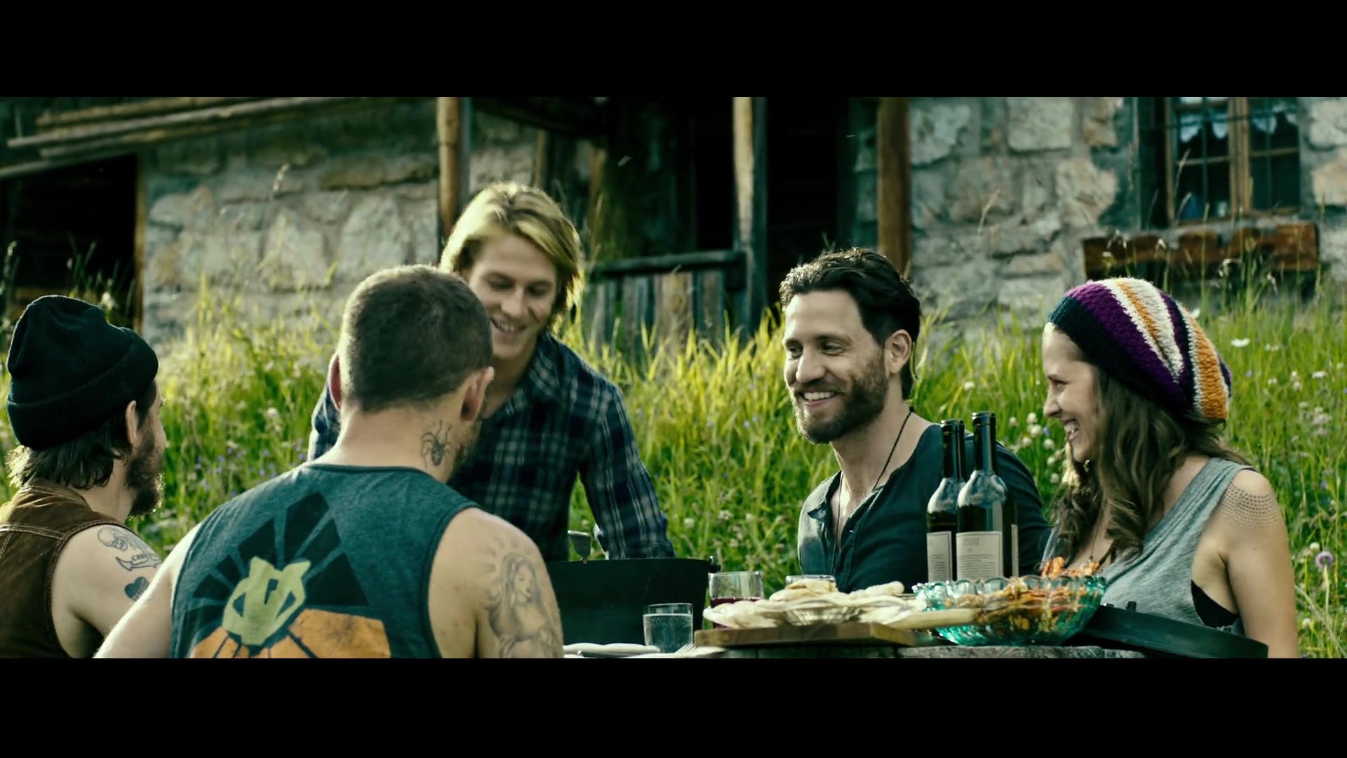 adoringteresap_pointbreak_caps_0335.jpg adoringteresap_pointbreak_caps_0335.jpg