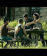 adoringteresap_pointbreak_caps_0321.jpg