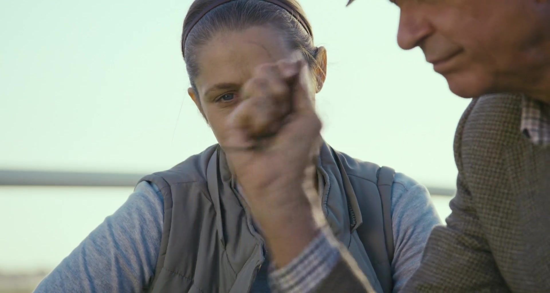 adoringteresap_ridelikeagirl_caps_0226.jpg