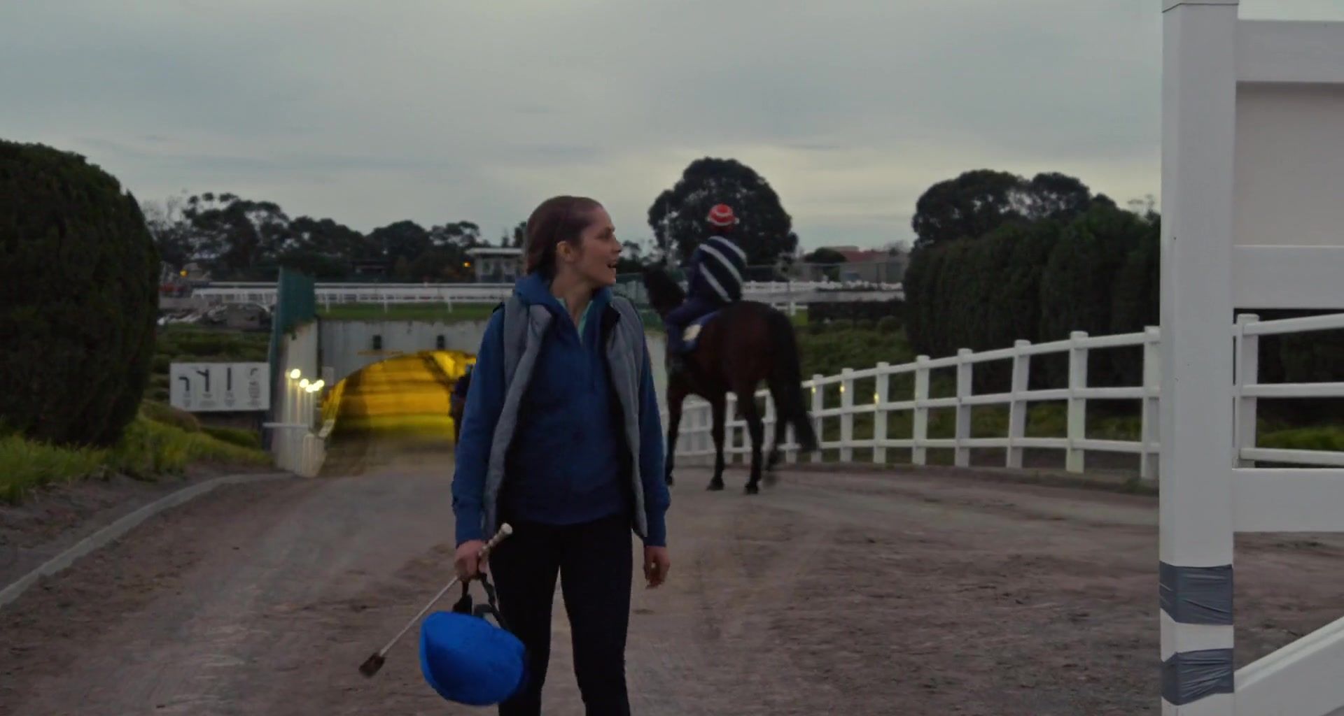 adoringteresap_ridelikeagirl_caps_0911.jpg adoringteresap_ridelikeagirl_caps_0911.jpg