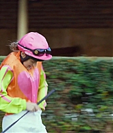 adoringteresap_ridelikeagirl_caps_1420.jpg