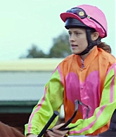 adoringteresap_ridelikeagirl_caps_1424.jpg