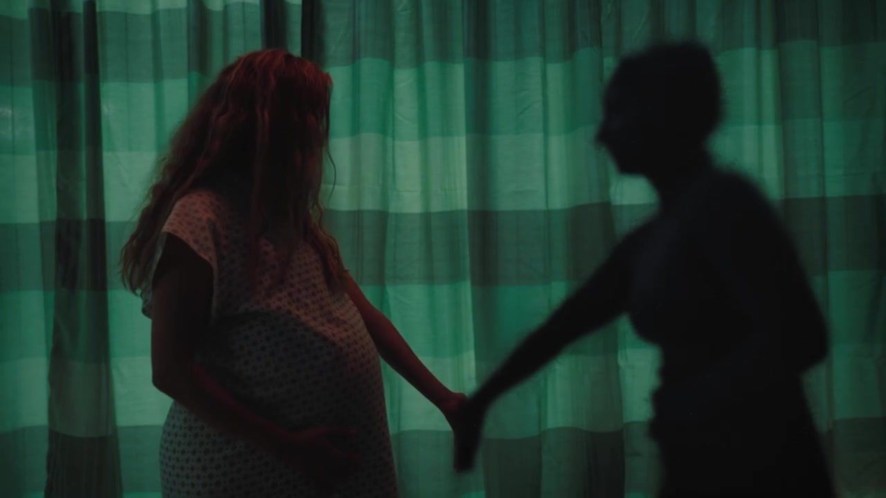 adoringteresap_shadowwoman_caps_0350.jpg